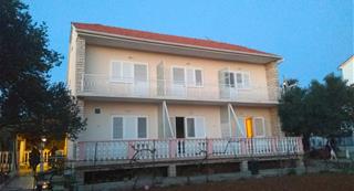 Vila FRANKA