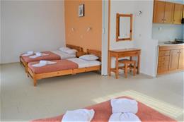 Klubový aparthotel AKROPOLIS _čtyřlůžkové studio