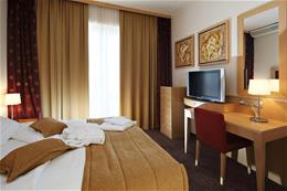 Hotel Primus - Podzimní Ptuj a poznávání_dvoulůžkový pokoj s přistýlkou
